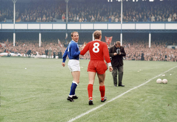 毫无悬念地 毫无悬念地