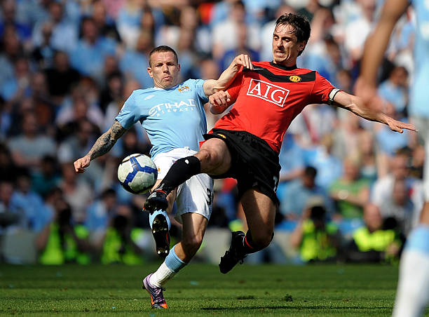 退出背后的 退出背后的