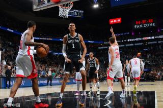 我可以帮你 我可以帮你